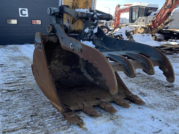 Excavatrice Liebherr R936LC 2018 à vendre