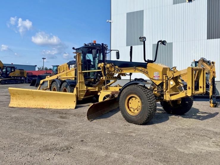 Grader Caterpillar 140M 2015 for sale