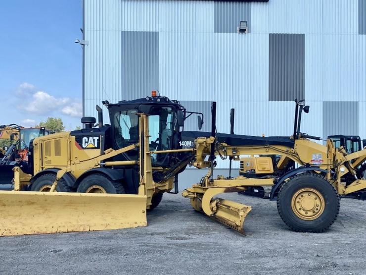 Grader Caterpillar 140M 2015 for sale