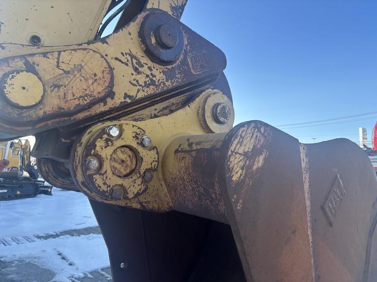 Excavatrice Caterpillar 336EL 2016 à vendre