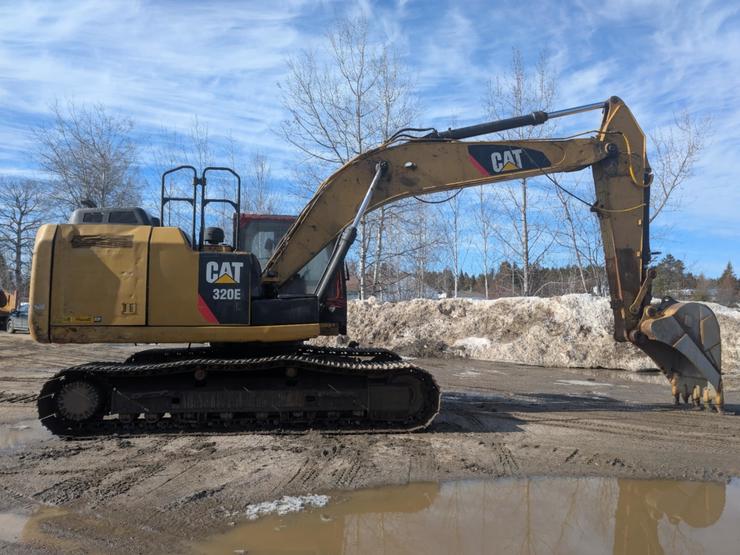 Excavator Caterpillar 210E 2012 for sale