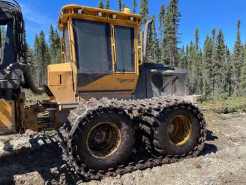 Tigercat Transporteur 1085 